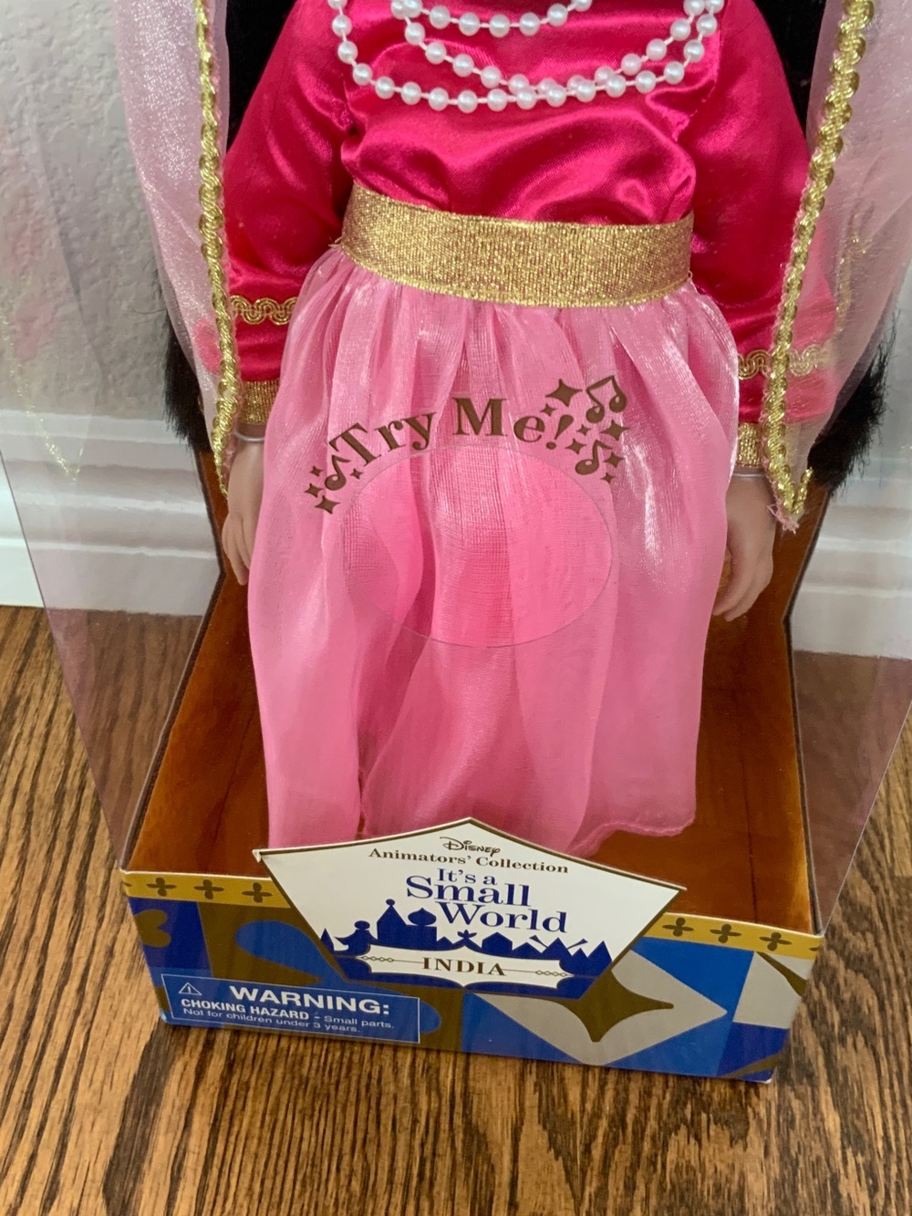 Disney India It’s a Small World Animator’s Collection Singing Doll New in Box - Picture 11 of 12